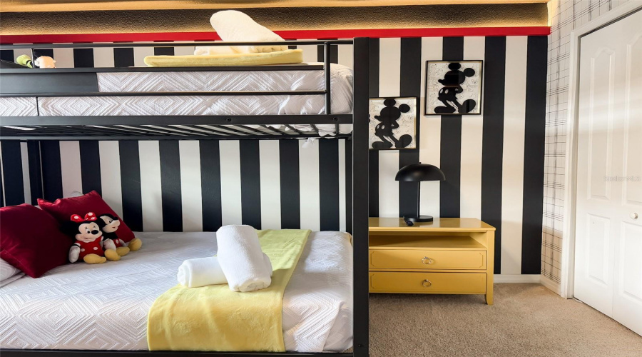 KISSIMMEE, Florida 34746, 4 Bedrooms Bedrooms, ,3 BathroomsBathrooms,Residential,For Sale,CLOCK TOWER,0,MFRO6382085