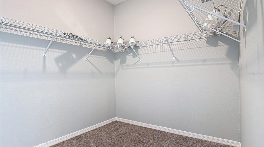 DAVENPORT, Florida 33837, 4 Bedrooms Bedrooms, ,2 BathroomsBathrooms,Residential,For Sale,SYDNEY,0,MFRO6381072