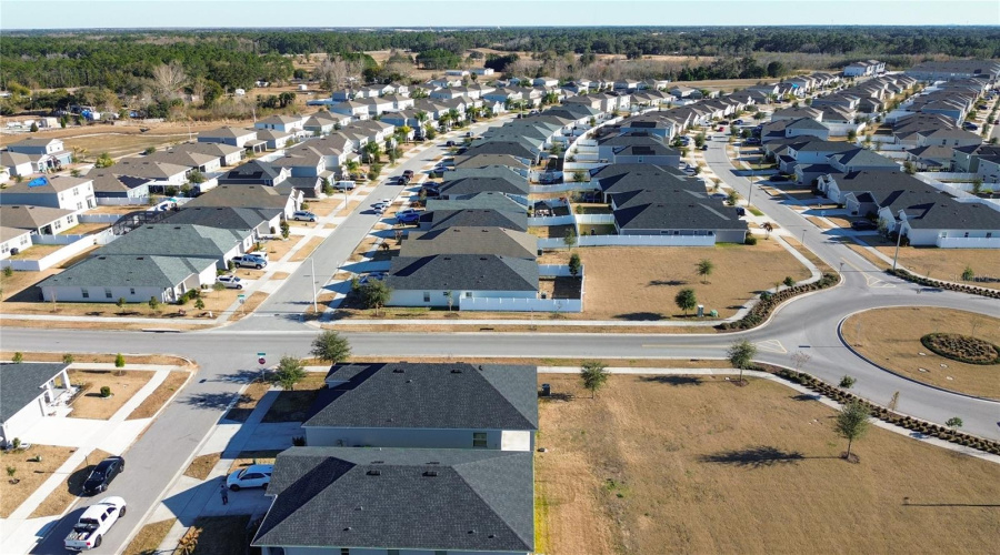 DAVENPORT, Florida 33837, 4 Bedrooms Bedrooms, ,2 BathroomsBathrooms,Residential,For Sale,SYDNEY,0,MFRO6381072