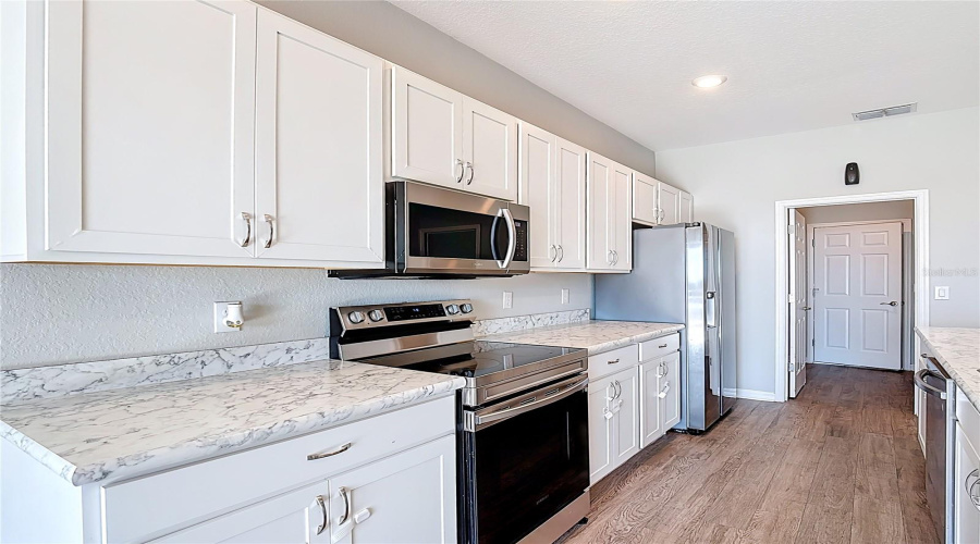 DAVENPORT, Florida 33837, 4 Bedrooms Bedrooms, ,2 BathroomsBathrooms,Residential,For Sale,SYDNEY,0,MFRO6381072