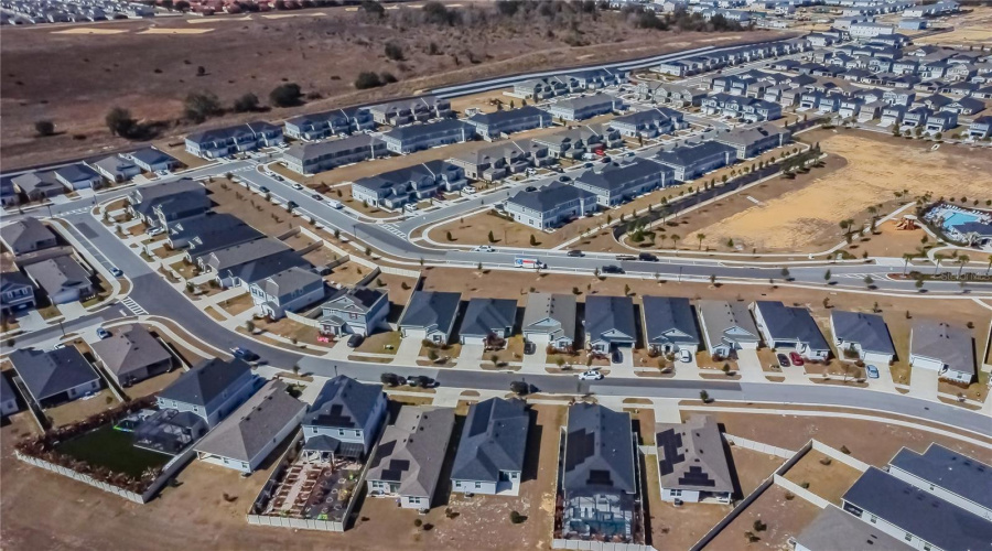 DAVENPORT, Florida 33896, 5 Bedrooms Bedrooms, ,3 BathroomsBathrooms,Residential,For Sale,OVERPOOL,0,MFRS5143309