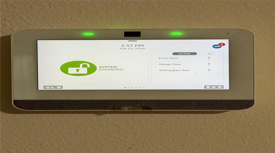 DAVENPORT, Florida 33897, 3 Bedrooms Bedrooms, ,2 BathroomsBathrooms,Residential,For Sale,FOX SQUIRREL,0,MFRO6379600