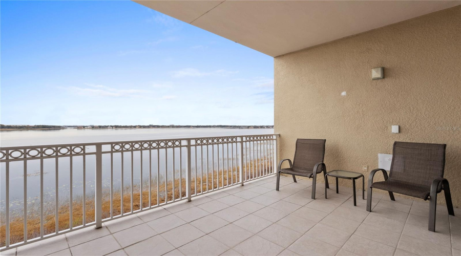 ORLANDO, Florida 32836, 2 Bedrooms Bedrooms, ,2 BathroomsBathrooms,Residential,For Sale,THE ESPLANADE,0,MFRO6380502