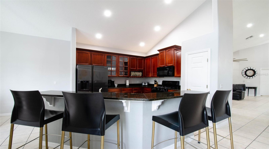 KISSIMMEE, Florida 34747, 6 Bedrooms Bedrooms, ,4 BathroomsBathrooms,Residential,For Sale,FORMOSA,0,MFRS5143573