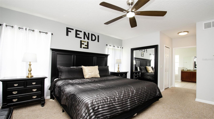 KISSIMMEE, Florida 34747, 6 Bedrooms Bedrooms, ,4 BathroomsBathrooms,Residential,For Sale,FORMOSA,0,MFRS5143573