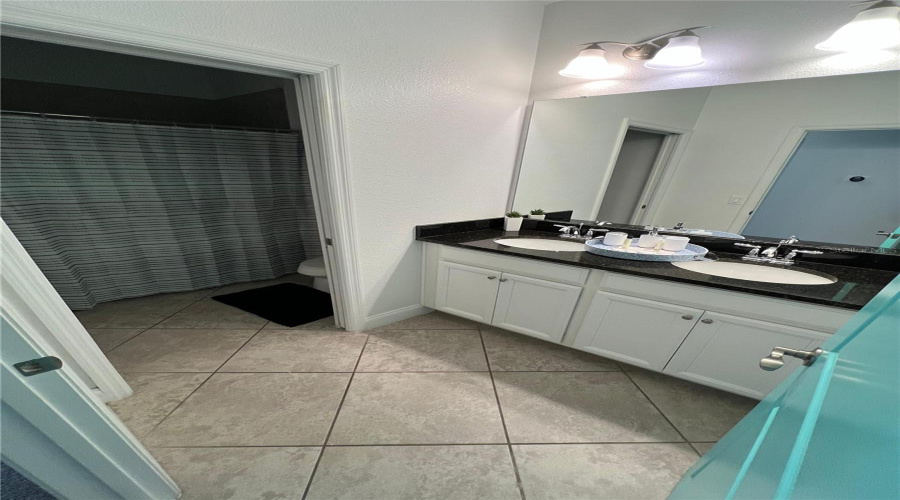 DAVENPORT, Florida 33896, 4 Bedrooms Bedrooms, ,3 BathroomsBathrooms,Residential,For Sale,CAPTIVA,0,MFRS5143660