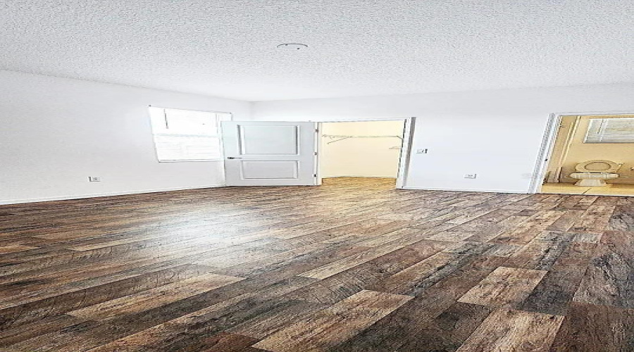 DAVENPORT, Florida 33897, 5 Bedrooms Bedrooms, ,3 BathroomsBathrooms,Residential,For Sale,TRINITY RIDGE,0,MFRS5143813