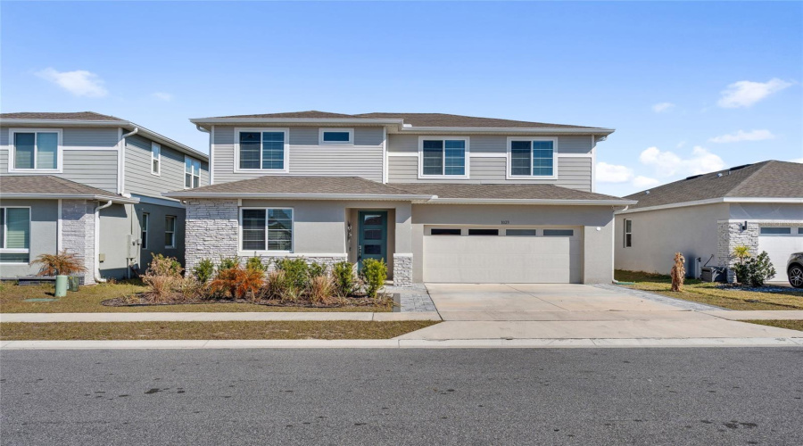 DAVENPORT, Florida 33837, 5 Bedrooms Bedrooms, ,3 BathroomsBathrooms,Residential,For Sale,SUGARWOOD,0,MFRS5143807