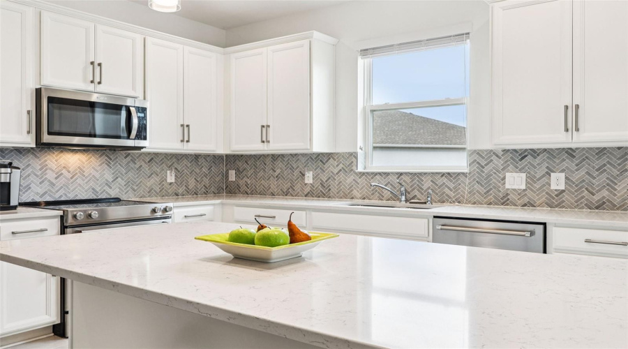 This island is the perfect size. Must see in real life!