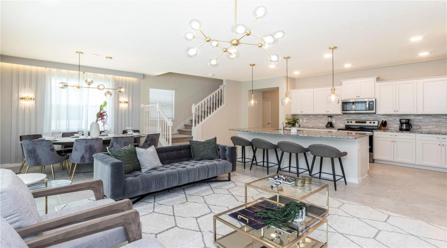 DAVENPORT, Florida 33897, 5 Bedrooms Bedrooms, ,4 BathroomsBathrooms,Residential,For Sale,JETTY,0,MFRO6381756