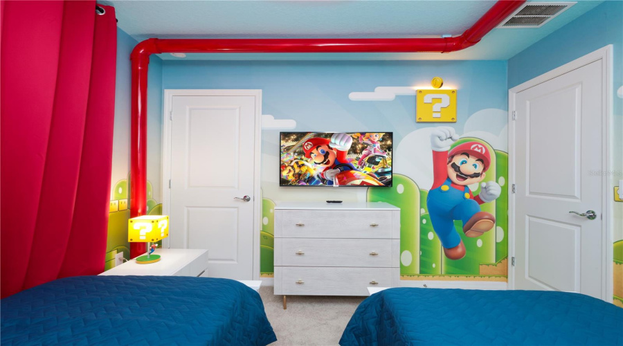 DAVENPORT, Florida 33897, 5 Bedrooms Bedrooms, ,4 BathroomsBathrooms,Residential,For Sale,JETTY,0,MFRO6381756