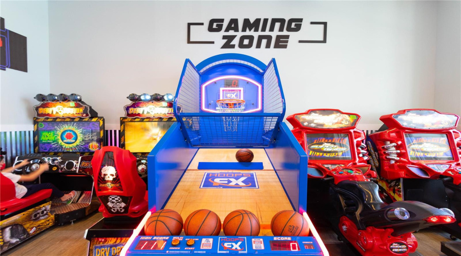 DAVENPORT, Florida 33897, 5 Bedrooms Bedrooms, ,4 BathroomsBathrooms,Residential,For Sale,JETTY,0,MFRO6381756