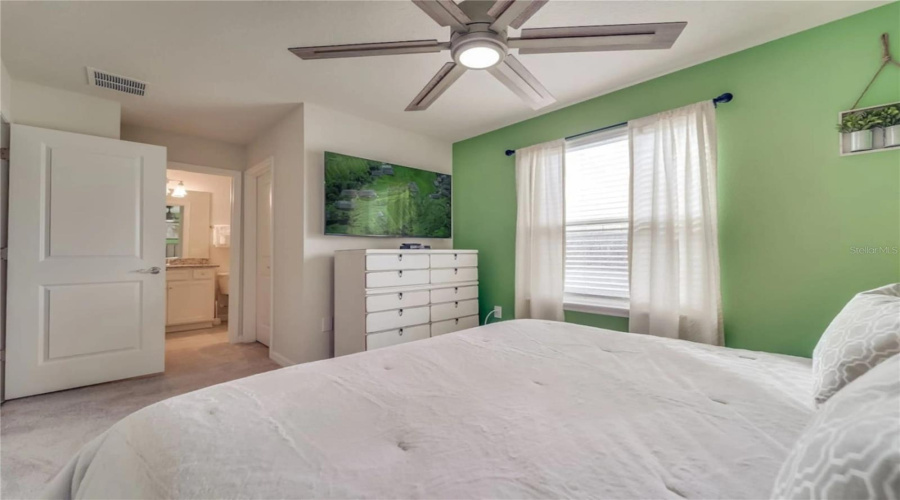 DAVENPORT, Florida 33897, 10 Bedrooms Bedrooms, ,8 BathroomsBathrooms,Residential,For Sale,LELANI,0,MFRS5133402