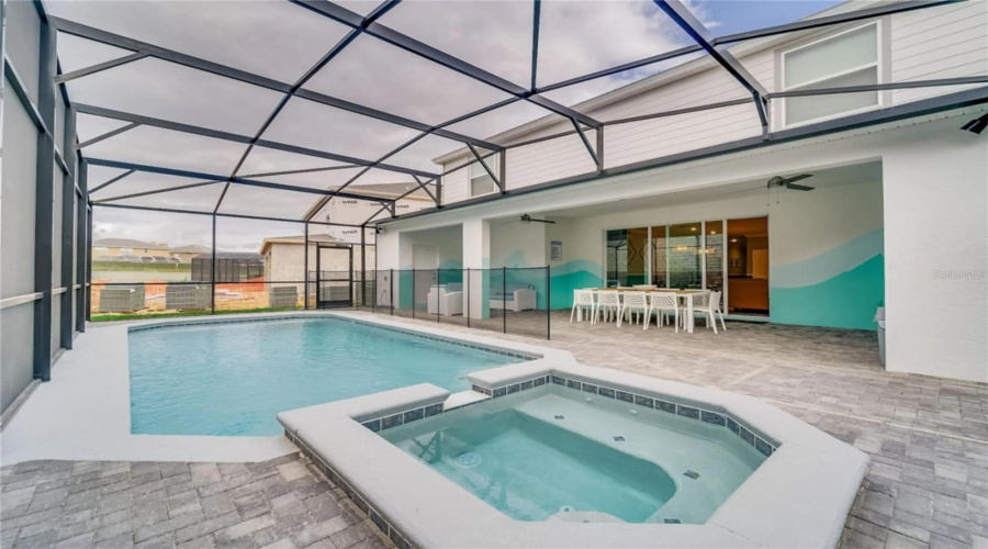 DAVENPORT, Florida 33897, 10 Bedrooms Bedrooms, ,8 BathroomsBathrooms,Residential,For Sale,LELANI,0,MFRS5133402