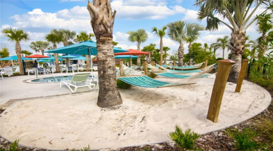 DAVENPORT, Florida 33897, 10 Bedrooms Bedrooms, ,8 BathroomsBathrooms,Residential,For Sale,LELANI,0,MFRS5133402