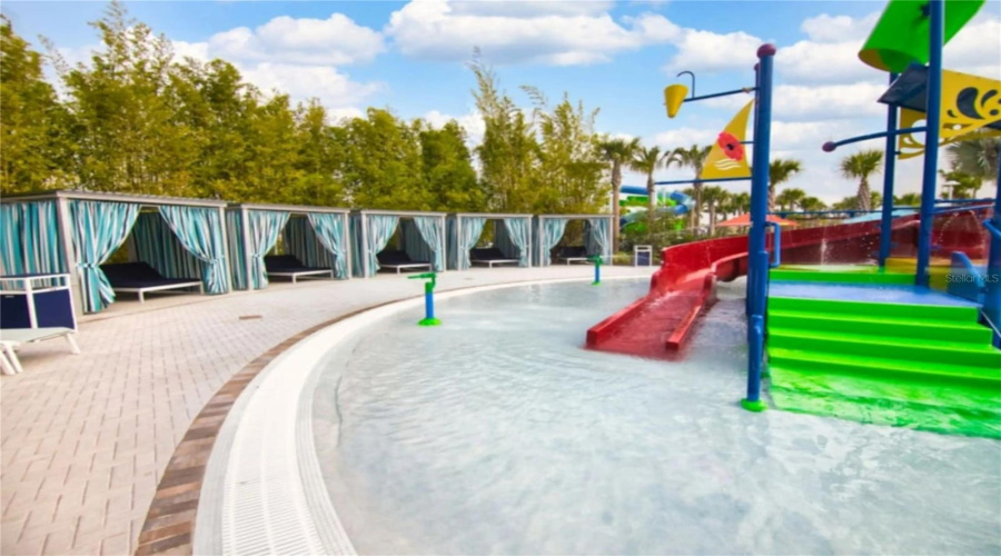 DAVENPORT, Florida 33897, 10 Bedrooms Bedrooms, ,8 BathroomsBathrooms,Residential,For Sale,LELANI,0,MFRS5133402