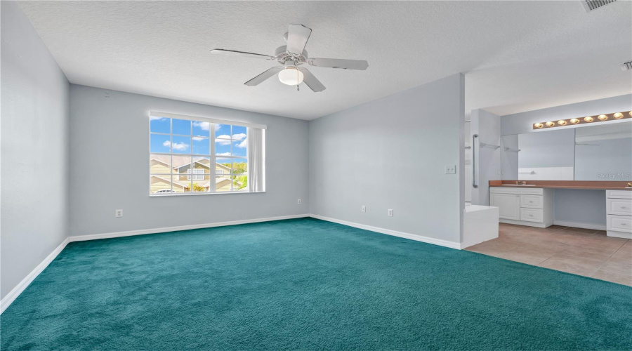 DAVENPORT, Florida 33897, 4 Bedrooms Bedrooms, ,3 BathroomsBathrooms,Residential,For Sale,WASHINGTON PALM,0,MFRO6354234