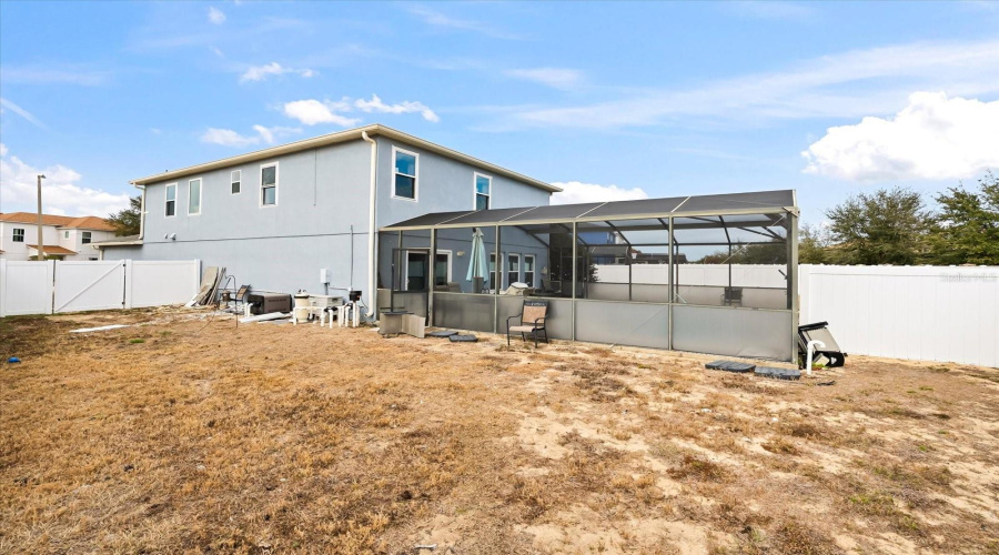 DAVENPORT, Florida 33897, 3 Bedrooms Bedrooms, ,2 BathroomsBathrooms,Residential,For Sale,RONA,0,MFRO6381045