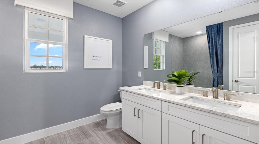 Island Village Marathon Model Bathroom 2