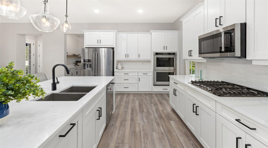 Island Village Marathon Model Kitchen