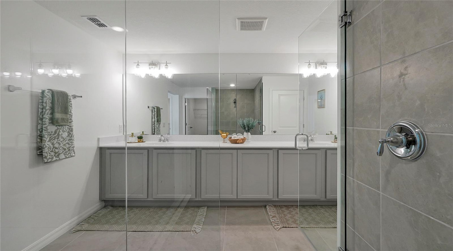 DAVENPORT, Florida 33896, 3 Bedrooms Bedrooms, ,2 BathroomsBathrooms,Residential,For Sale,SANIBEL,0,MFRO6382177