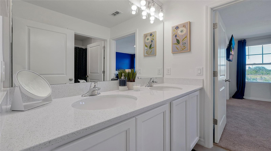 DAVENPORT, Florida 33896, 3 Bedrooms Bedrooms, ,2 BathroomsBathrooms,Residential,For Sale,SANIBEL,0,MFRO6382177