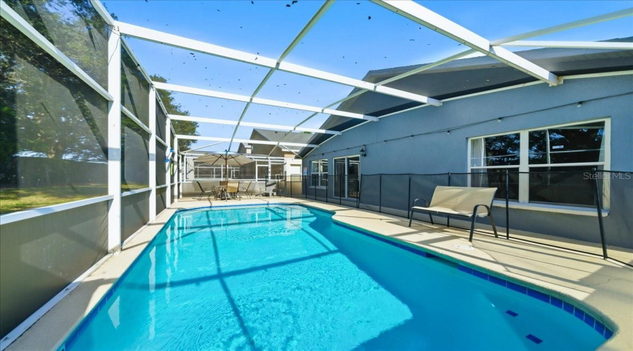 DAVENPORT, Florida 33897, 4 Bedrooms Bedrooms, ,2 BathroomsBathrooms,Residential,For Sale,BLOOMINGDALE,0,MFRO6380629