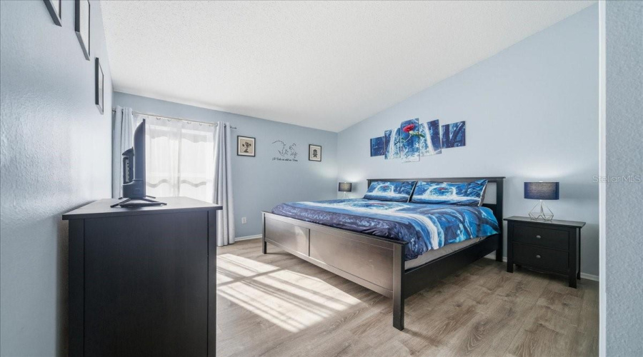 DAVENPORT, Florida 33897, 4 Bedrooms Bedrooms, ,2 BathroomsBathrooms,Residential,For Sale,BLOOMINGDALE,0,MFRO6380629