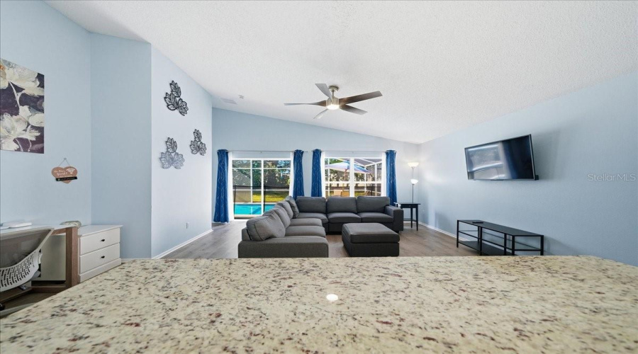 DAVENPORT, Florida 33897, 4 Bedrooms Bedrooms, ,2 BathroomsBathrooms,Residential,For Sale,BLOOMINGDALE,0,MFRO6380629