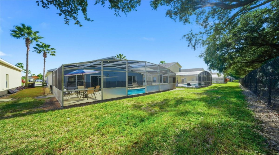 DAVENPORT, Florida 33897, 4 Bedrooms Bedrooms, ,2 BathroomsBathrooms,Residential,For Sale,BLOOMINGDALE,0,MFRO6380629