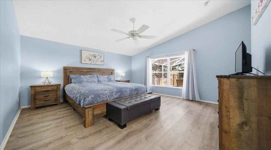 DAVENPORT, Florida 33897, 4 Bedrooms Bedrooms, ,2 BathroomsBathrooms,Residential,For Sale,BLOOMINGDALE,0,MFRO6380629