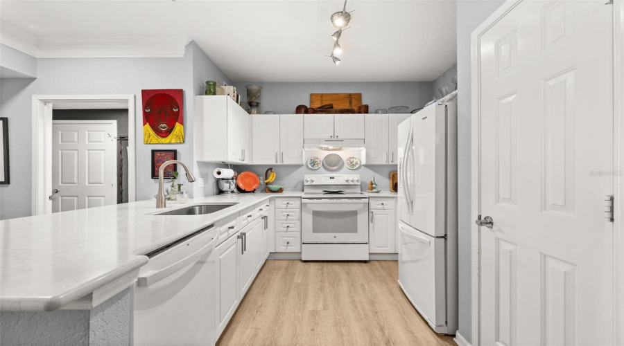 CELEBRATION, Florida 34747, 2 Bedrooms Bedrooms, ,2 BathroomsBathrooms,Residential,For Sale,LONGVIEW,0,MFRS5143302