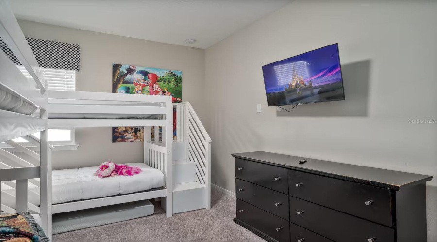 KISSIMMEE, Florida 34747, 9 Bedrooms Bedrooms, ,6 BathroomsBathrooms,Residential,For Sale,NASSAU POINT,0,MFRO6378553