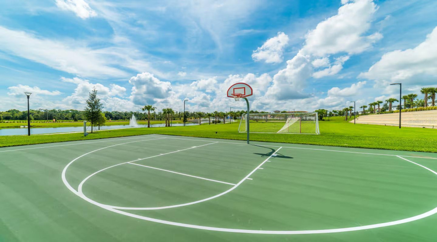 KISSIMMEE, Florida 34747, 9 Bedrooms Bedrooms, ,6 BathroomsBathrooms,Residential,For Sale,NASSAU POINT,0,MFRO6378553