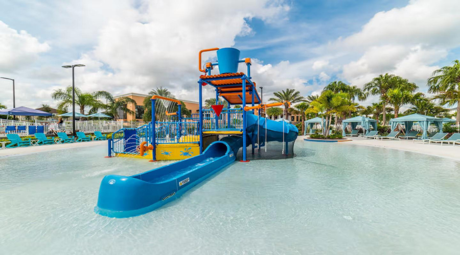 KISSIMMEE, Florida 34747, 9 Bedrooms Bedrooms, ,6 BathroomsBathrooms,Residential,For Sale,NASSAU POINT,0,MFRO6378553