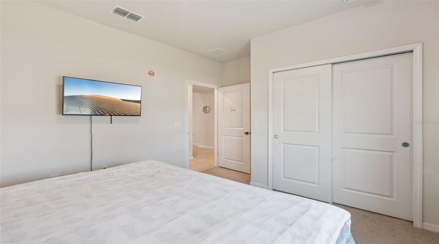 DAVENPORT, Florida 33897, 5 Bedrooms Bedrooms, ,4 BathroomsBathrooms,Residential,For Sale,PACIFIC,0,MFRO6352698