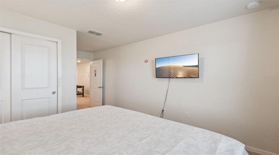 DAVENPORT, Florida 33897, 5 Bedrooms Bedrooms, ,4 BathroomsBathrooms,Residential,For Sale,PACIFIC,0,MFRO6352698