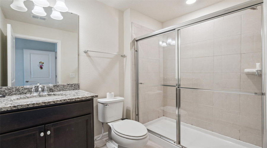 DAVENPORT, Florida 33897, 5 Bedrooms Bedrooms, ,4 BathroomsBathrooms,Residential,For Sale,PACIFIC,0,MFRO6352698