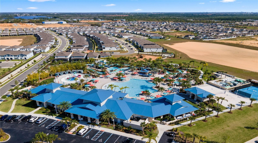 DAVENPORT, Florida 33897, 5 Bedrooms Bedrooms, ,4 BathroomsBathrooms,Residential,For Sale,PACIFIC,0,MFRO6352698