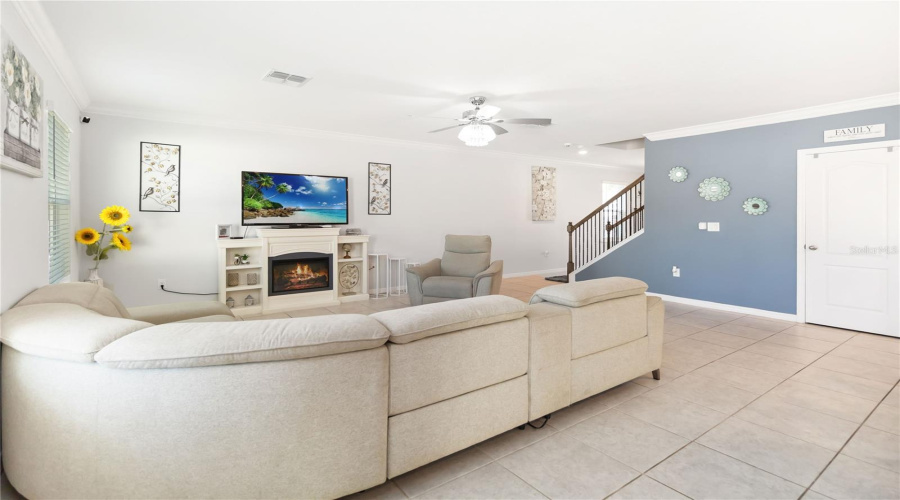 DAVENPORT, Florida 33896, 4 Bedrooms Bedrooms, ,2 BathroomsBathrooms,Residential,For Sale,BOCAVISTA,0,MFRO6382178