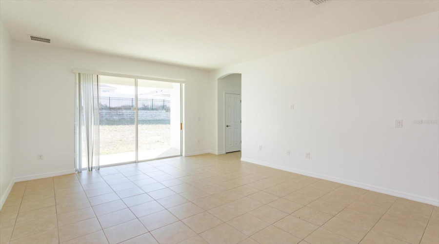 DAVENPORT, Florida 33837, 4 Bedrooms Bedrooms, ,2 BathroomsBathrooms,Residential,For Sale,MARIVAL,0,MFRO6356727