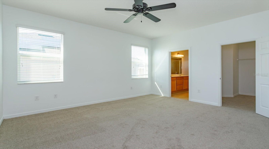 DAVENPORT, Florida 33837, 4 Bedrooms Bedrooms, ,2 BathroomsBathrooms,Residential,For Sale,MARIVAL,0,MFRO6356727