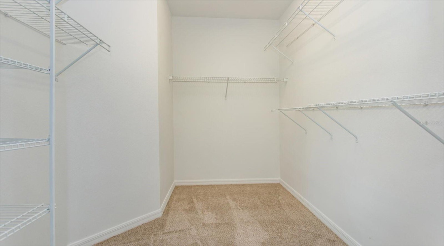 DAVENPORT, Florida 33837, 4 Bedrooms Bedrooms, ,2 BathroomsBathrooms,Residential,For Sale,MARIVAL,0,MFRO6356727