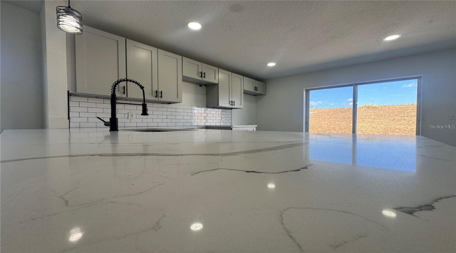 DAVENPORT, Florida 33837, 4 Bedrooms Bedrooms, ,2 BathroomsBathrooms,Residential,For Sale,HIGH RIDGE,0,MFRO6382429