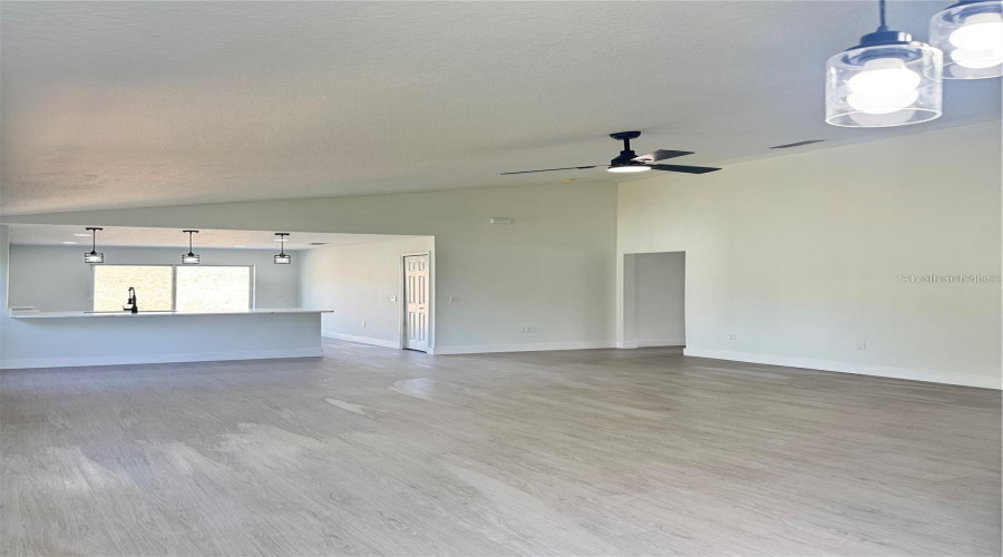 DAVENPORT, Florida 33837, 4 Bedrooms Bedrooms, ,2 BathroomsBathrooms,Residential,For Sale,HIGH RIDGE,0,MFRO6382429