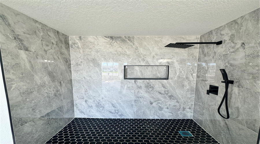 DAVENPORT, Florida 33837, 4 Bedrooms Bedrooms, ,2 BathroomsBathrooms,Residential,For Sale,HIGH RIDGE,0,MFRO6382429