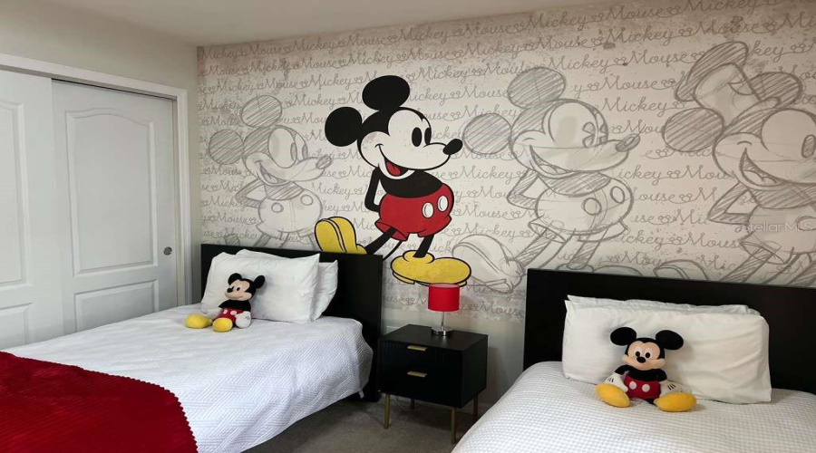 KISSIMMEE, Florida 34747, 5 Bedrooms Bedrooms, ,4 BathroomsBathrooms,Residential,For Sale,DUBAI,0,MFRO6382385