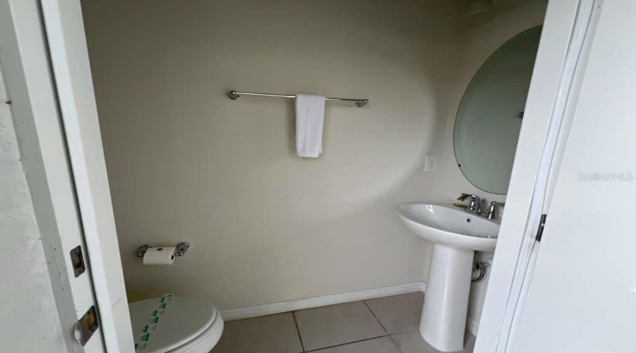 KISSIMMEE, Florida 34747, 5 Bedrooms Bedrooms, ,4 BathroomsBathrooms,Residential,For Sale,DUBAI,0,MFRO6382385