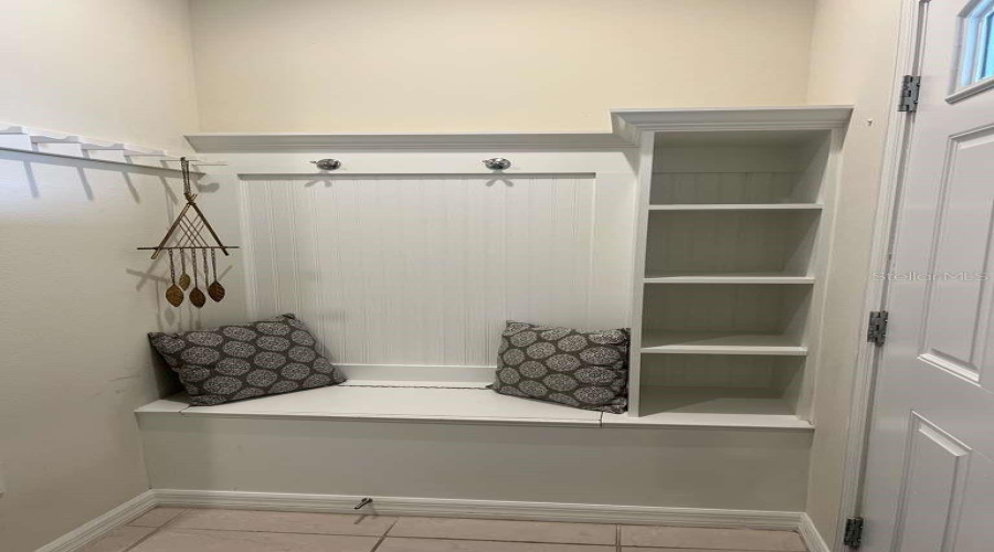 KISSIMMEE, Florida 34747, 5 Bedrooms Bedrooms, ,4 BathroomsBathrooms,Residential,For Sale,DUBAI,0,MFRO6382385