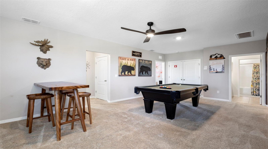 DAVENPORT, Florida 33837, 5 Bedrooms Bedrooms, ,4 BathroomsBathrooms,Residential,For Sale,OAKMOSS,0,MFRG5108167